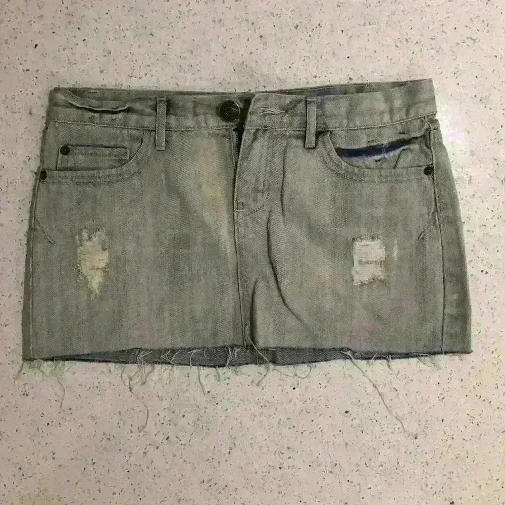 Cotton On Denim Skirt - Picture 1 of 5